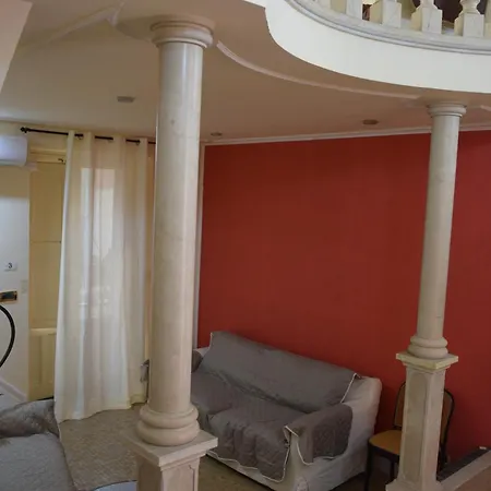Sabotino Apartment